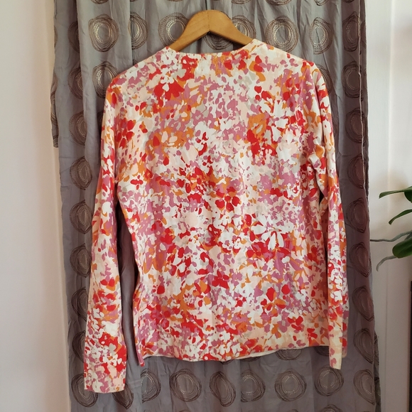 NWOT Long sleeve floral M/L cardigan - Picture 2 of 5